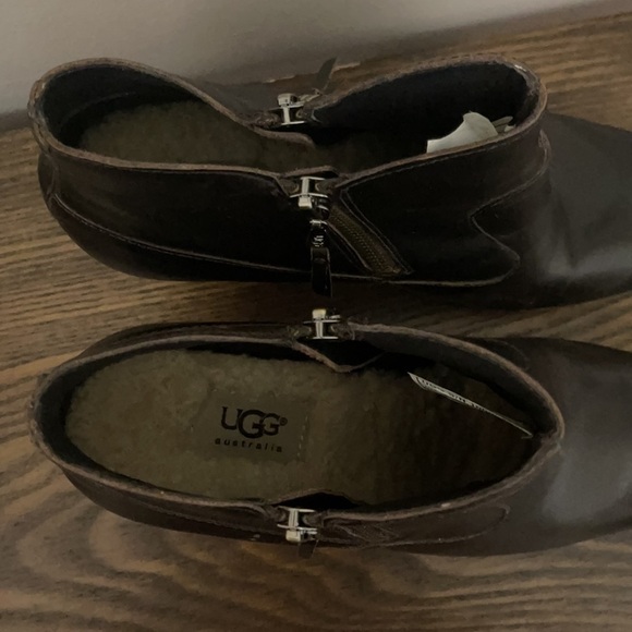 UGG Brown Lodge Meredith Shearling Lined Wedge Ankle Boots Size 10 - Picture 2 of 11
